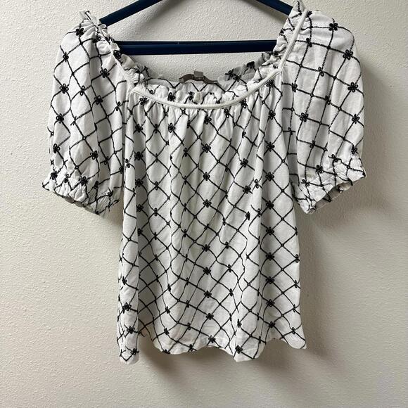 Ann Taylor Tops - Ann Taylor Babydoll Top Small White Black Milkmaid Ruffled Boho Preppy Y2K